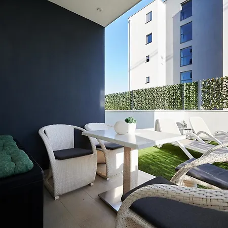 Twins Apartment